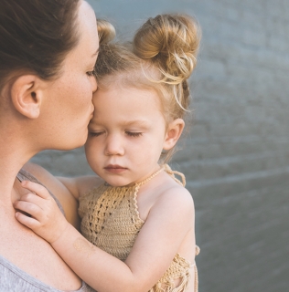 Mon enfant est anxieux. Comment l’aider?